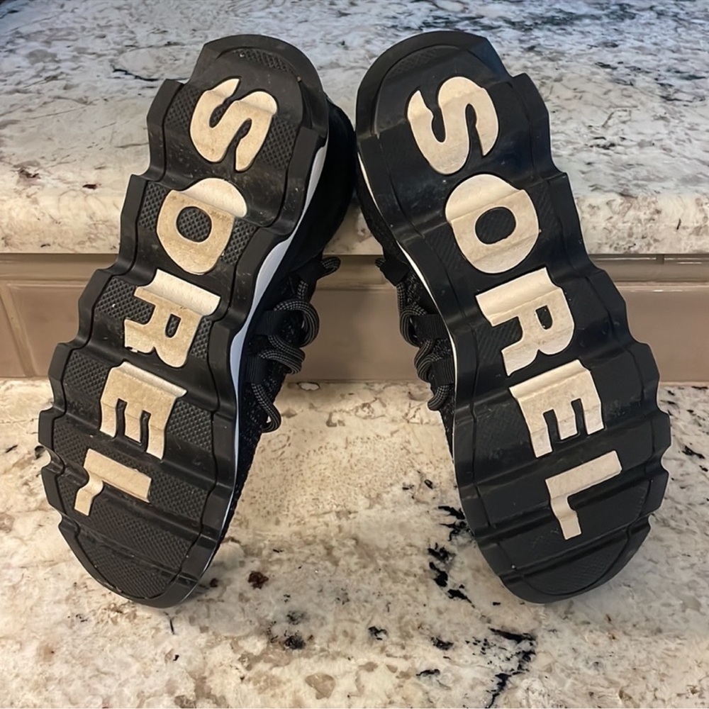 Sorel Black and Gray Athletic Shoes - Picture 6 of 7